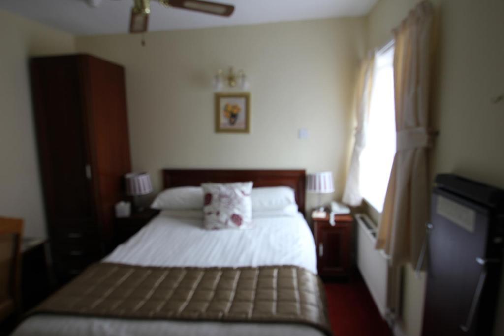 Longview Hotel Натсфорд Номер фото